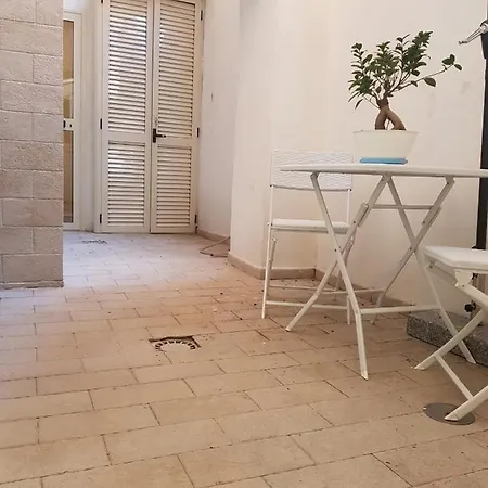 Giselle Apartment *